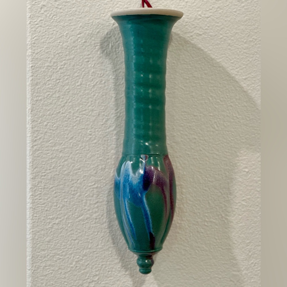 Gorgeous Floral Wall Vase, hand crafted Glazes in Cool Toned Colors, NWT